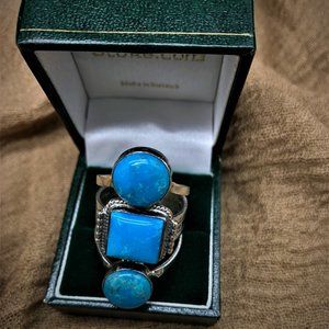 VINTAGE 3 STONE - TURQUOISE  AND SILVER RING